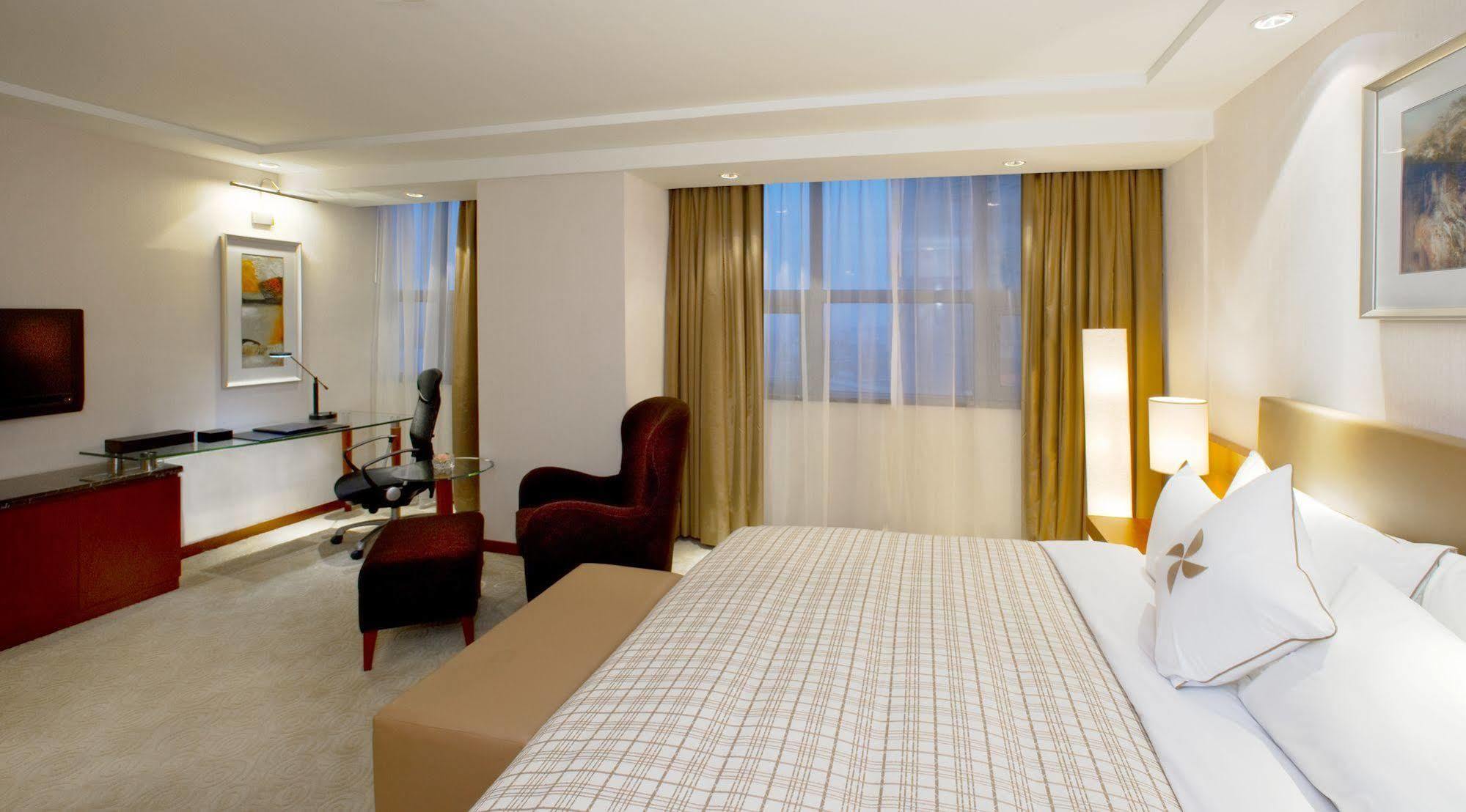 Merryland Traders Hotel Changshu Εξωτερικό φωτογραφία